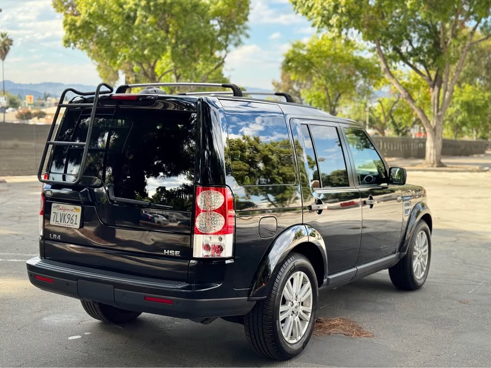 Land Rover LR4