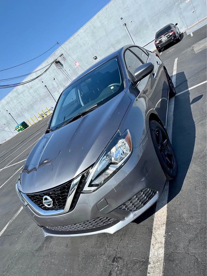 Nissan Sentra S